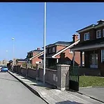 Casa A 50 Metros De Playa Con Piscina Cubierta * Liencres