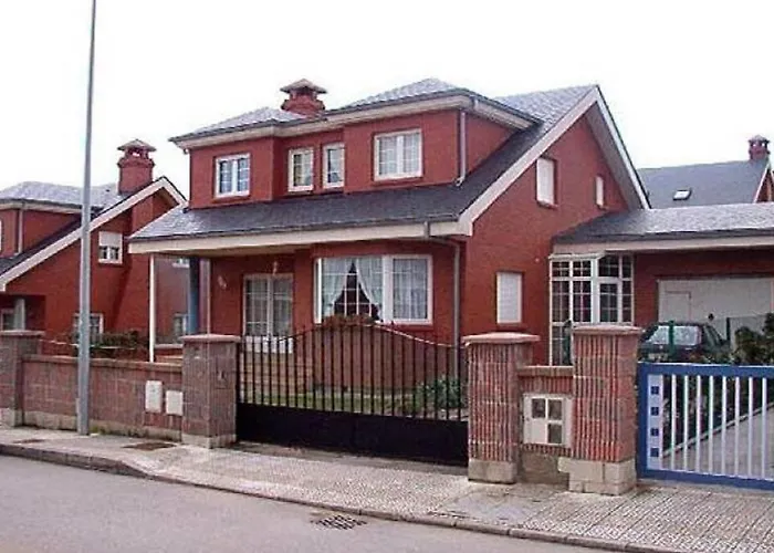 Casa A 50 Metros De Playa Con Piscina Cubierta